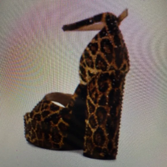 JUST ARRIVED; Azalea Wang Wilmore Leopard Rhinestone Platform SZ 10 Orig $190 - Picture 3 of 15